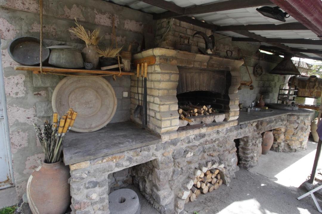 Photo of Kitchen in Gavarr
