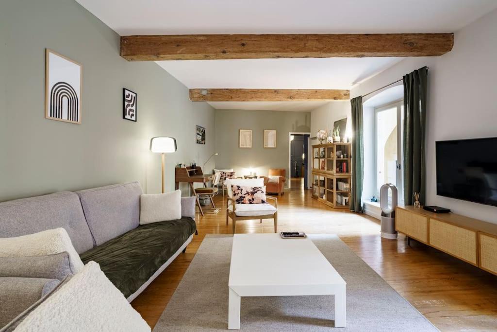Photo of Livingroom in Montelimar