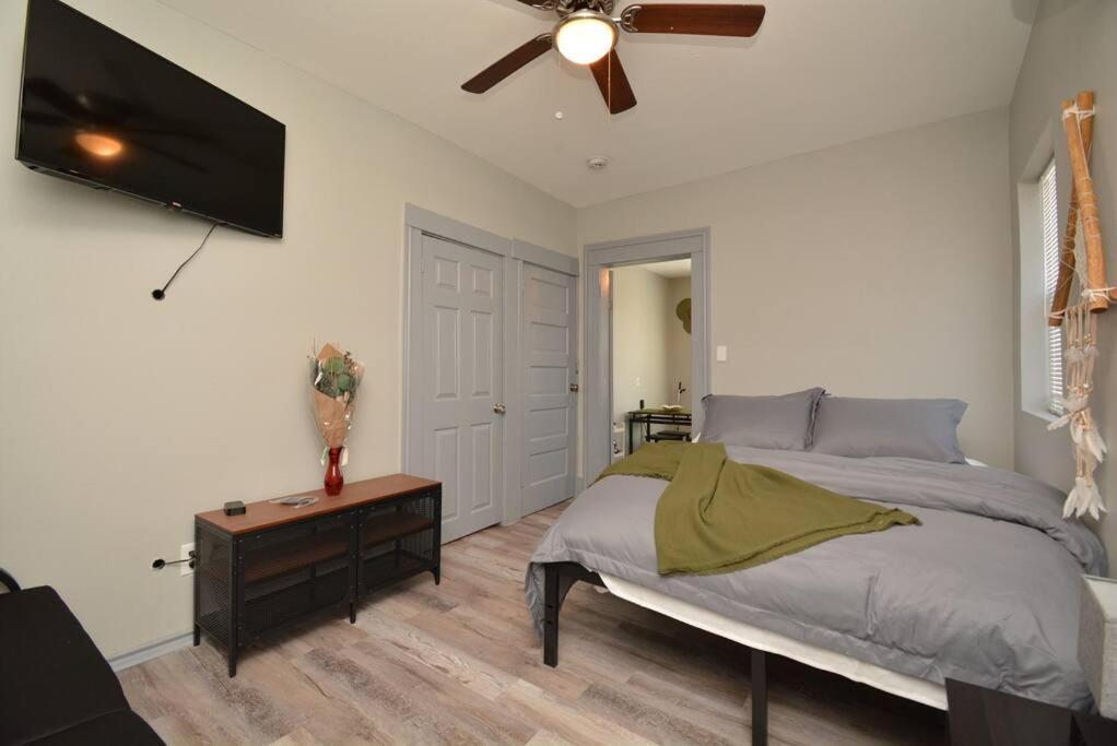 Photo of Bedroom in Greater East End
