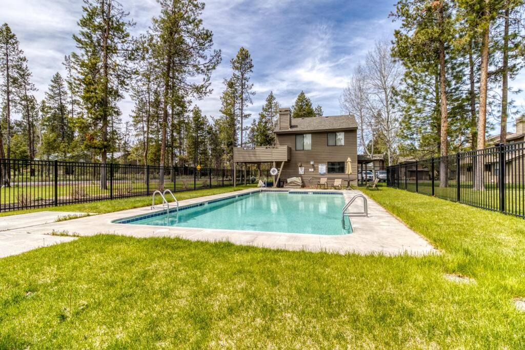 Photo of Outdoor in Sunriver