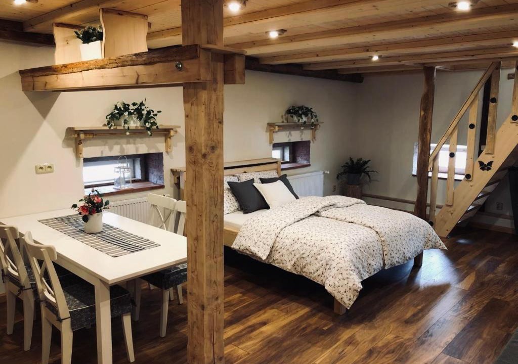 Photo of Bedroom in Meclov