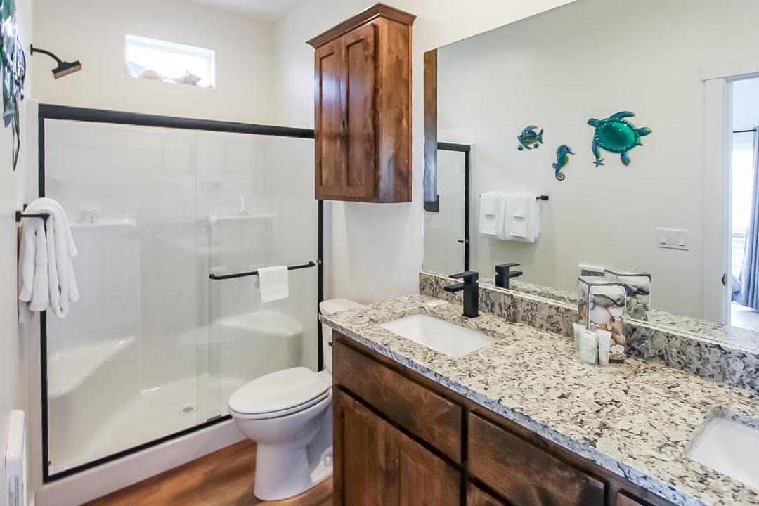 Photo of Bathroom in Gold Beach