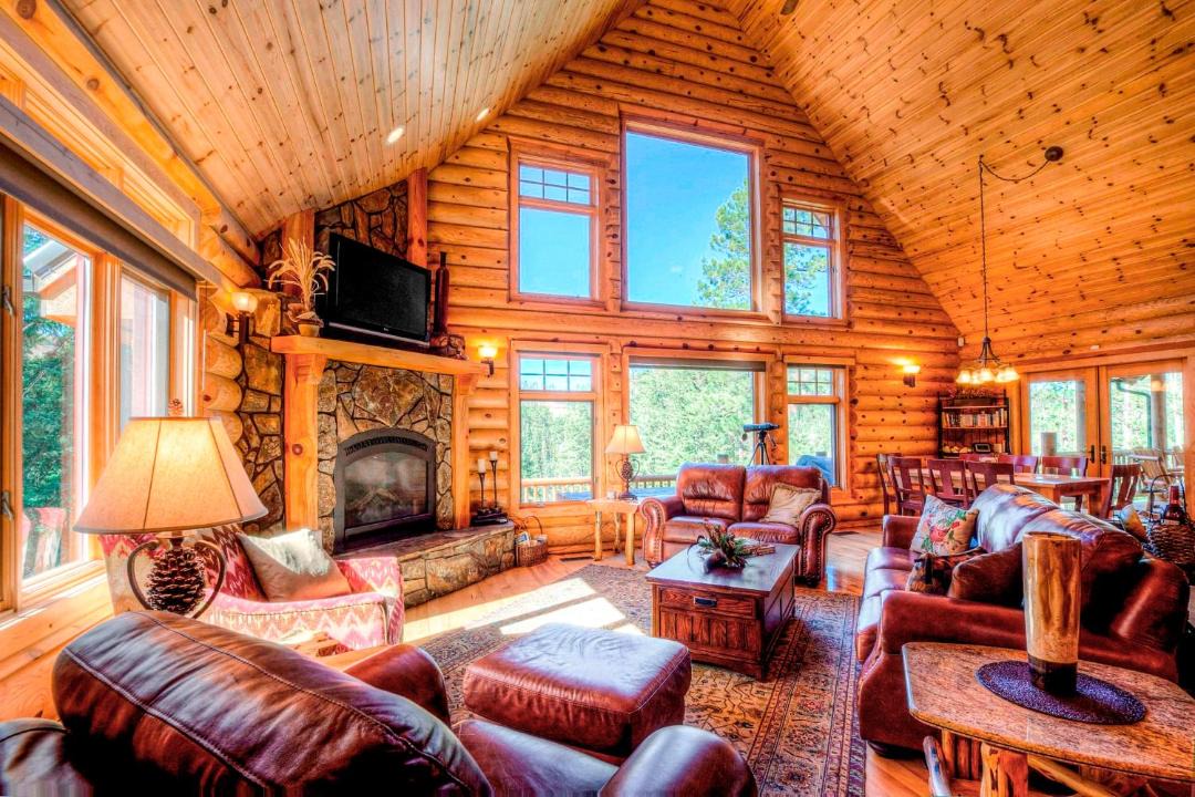 Photo of Livingroom in Lead
