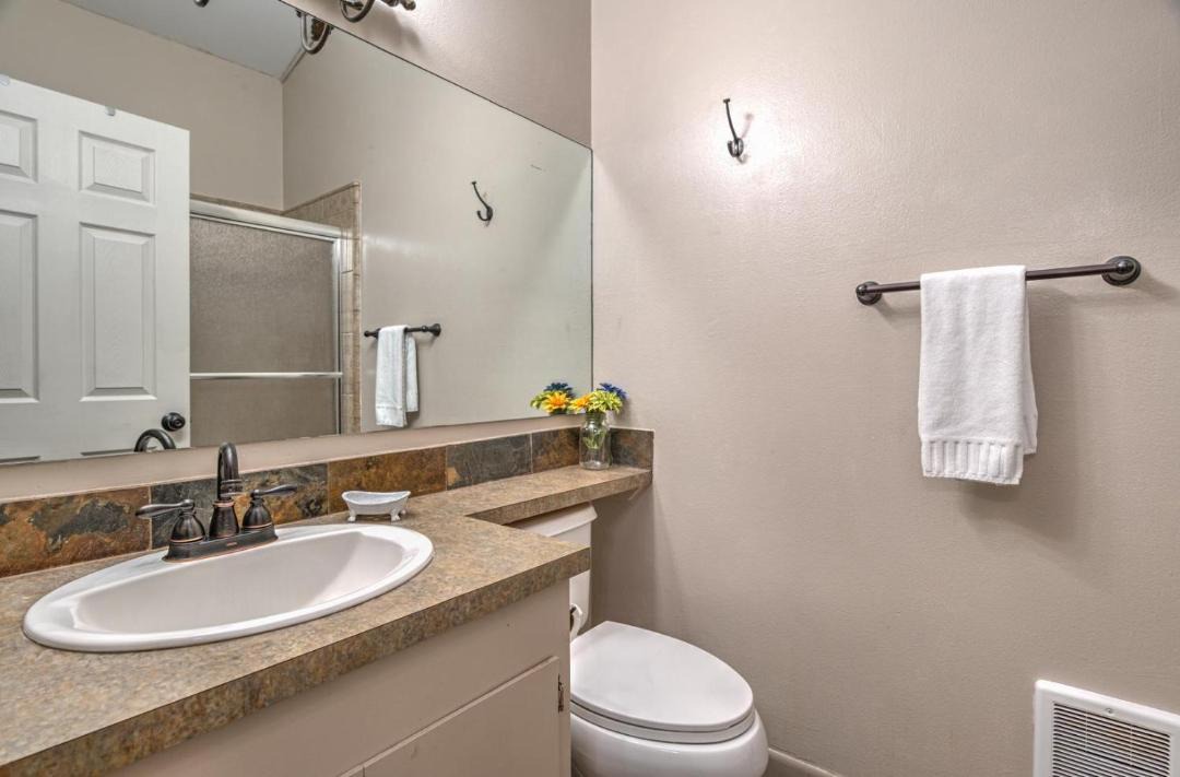 Photo of Bathroom in Sunriver