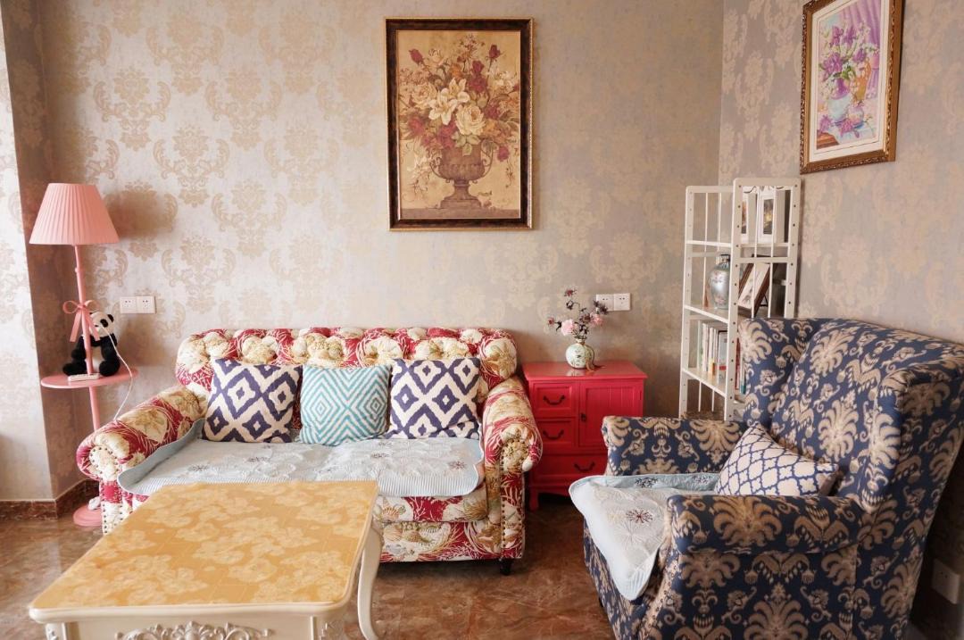 Photo of Livingroom in Jeifangbei Central Business District