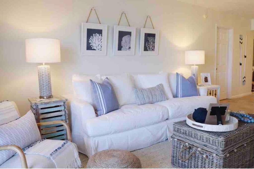 Photo of Livingroom in Key Colony Beach