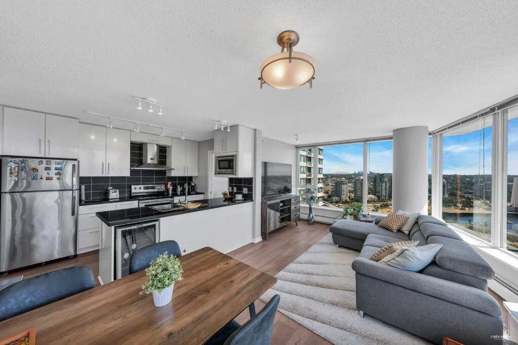 Photo of Livingroom in Crosstown
