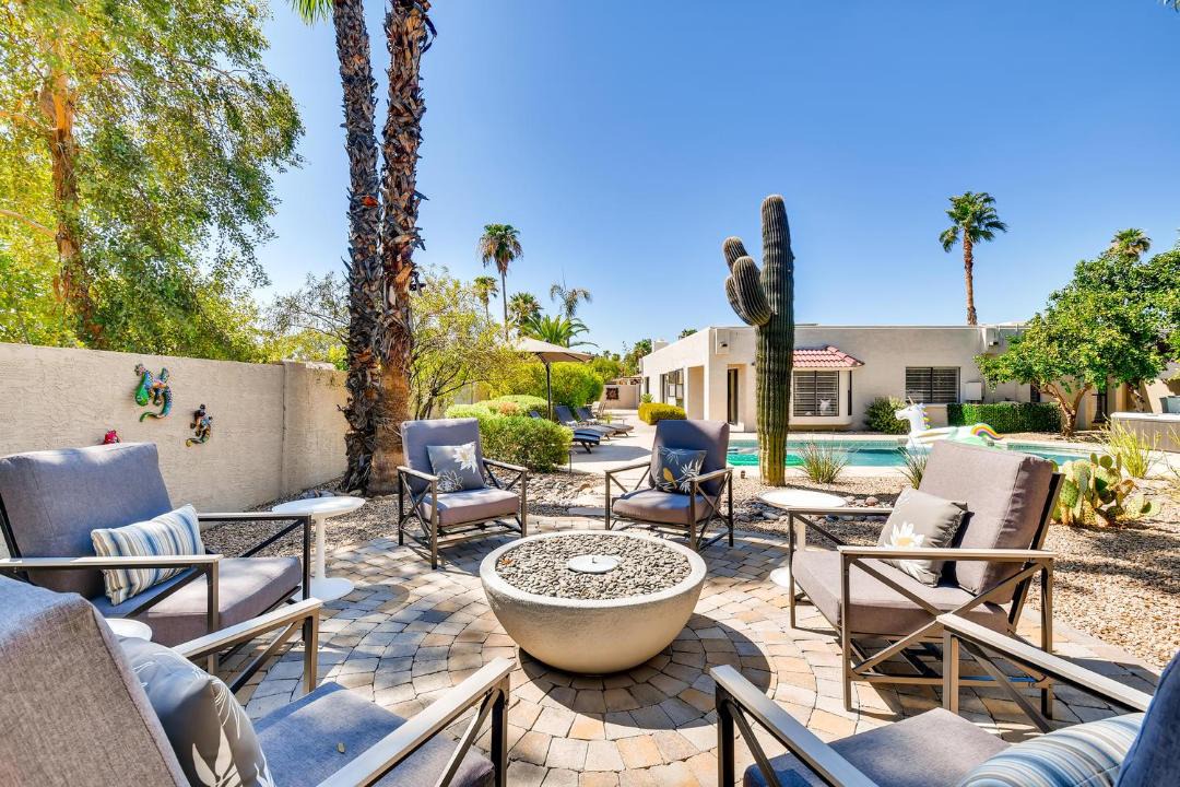 Photo of Others in Paradise Valley Village