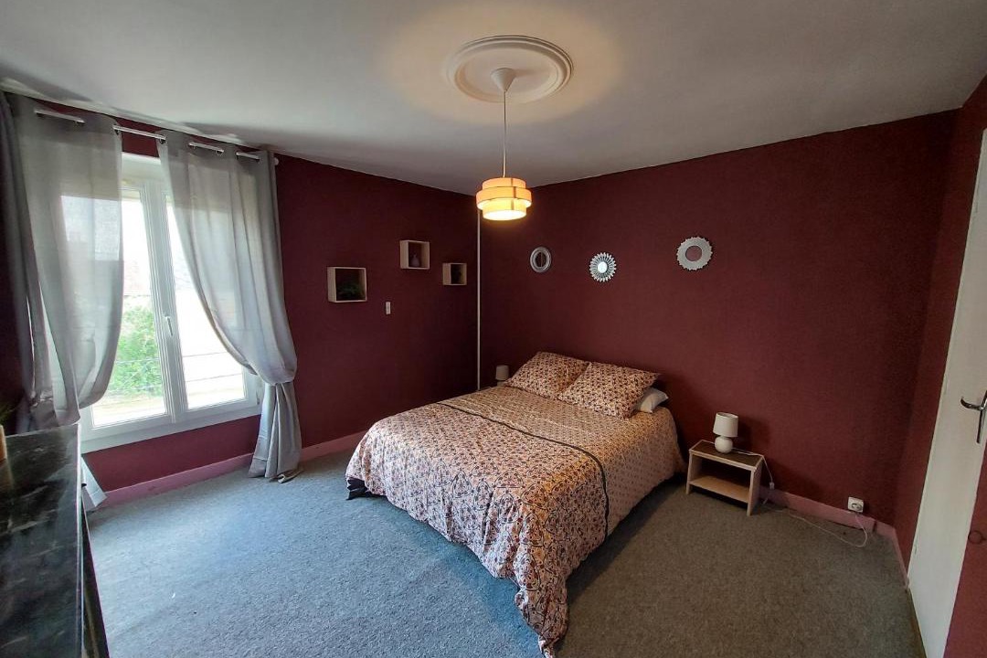 Photo of Bedroom in Greez-sur-Roc