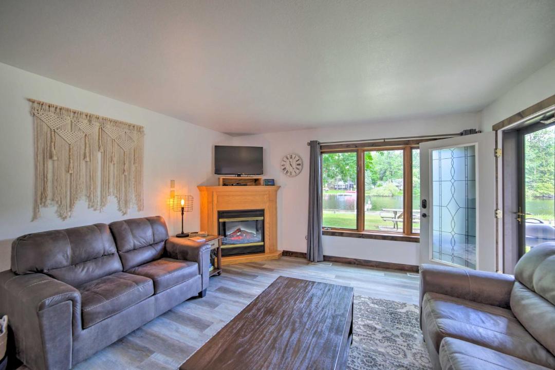 Photo of Livingroom in Goodman