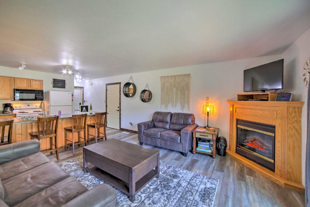 Photo of Livingroom in Goodman