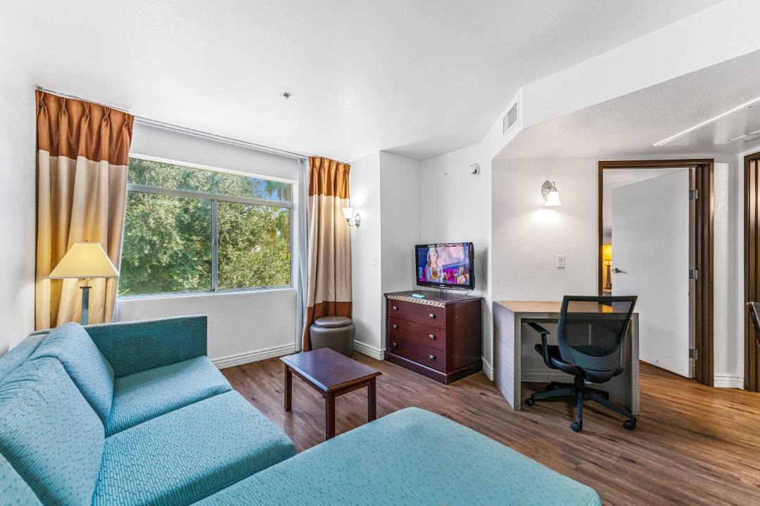 Photo of Livingroom in Chandler