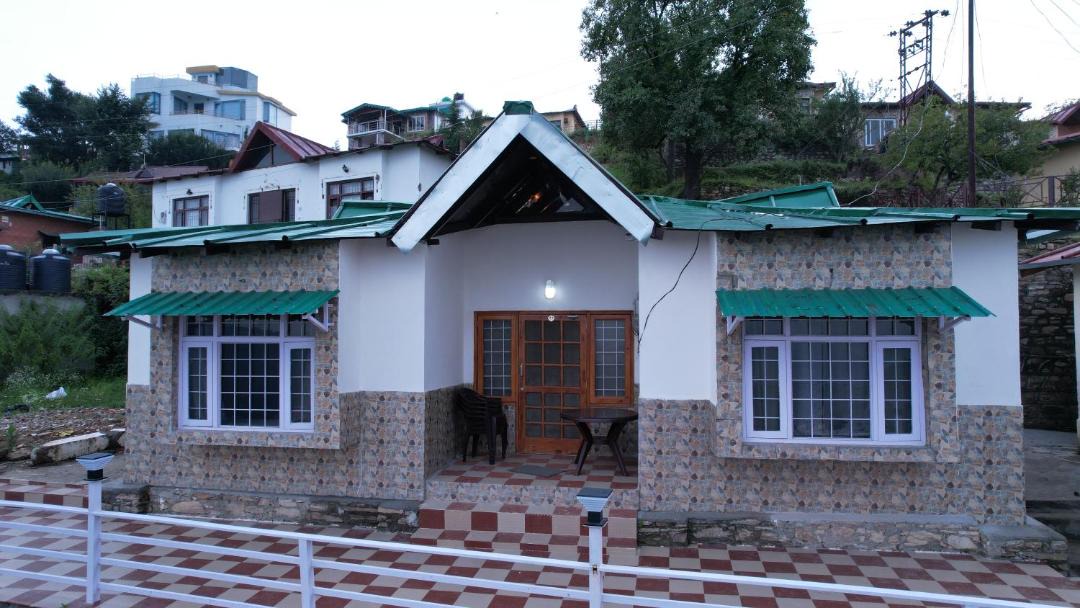 Photo of Others in Mukteshwar