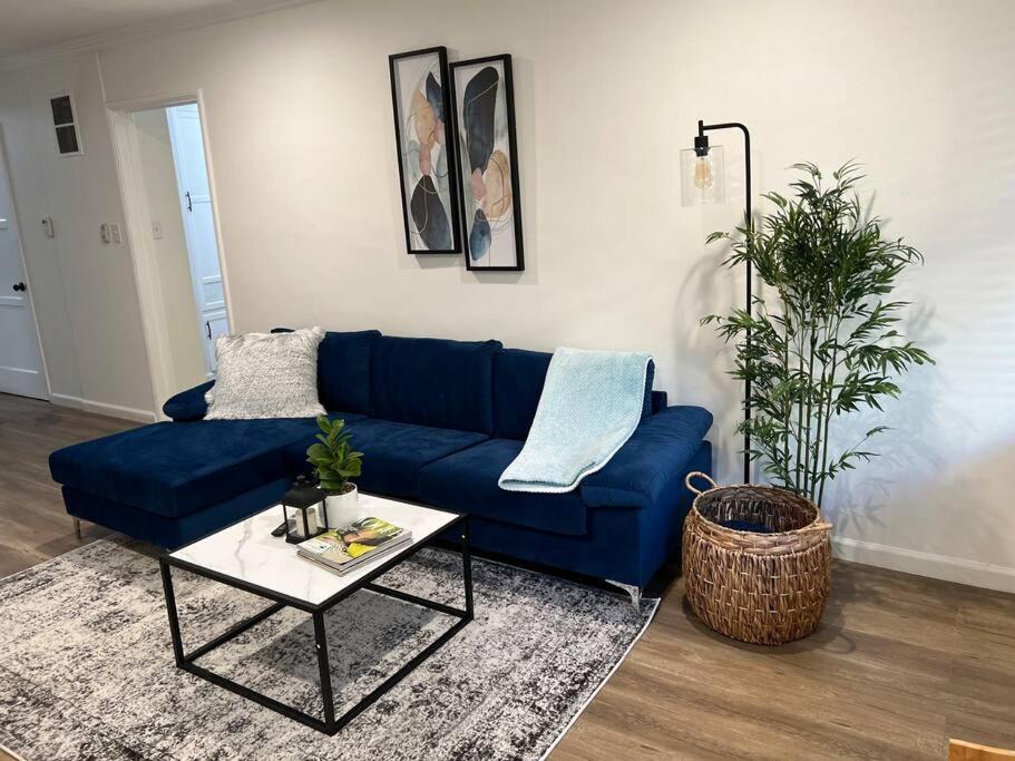 Photo of Livingroom in Hollywood