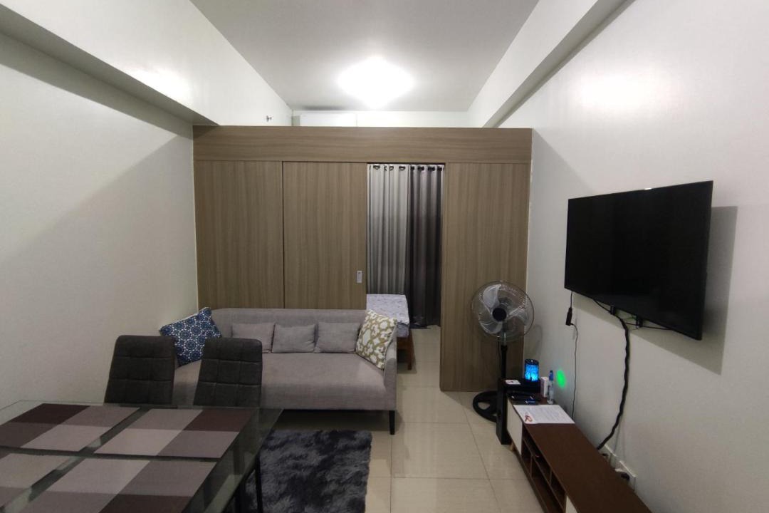 Photo of Livingroom in Barangay 76