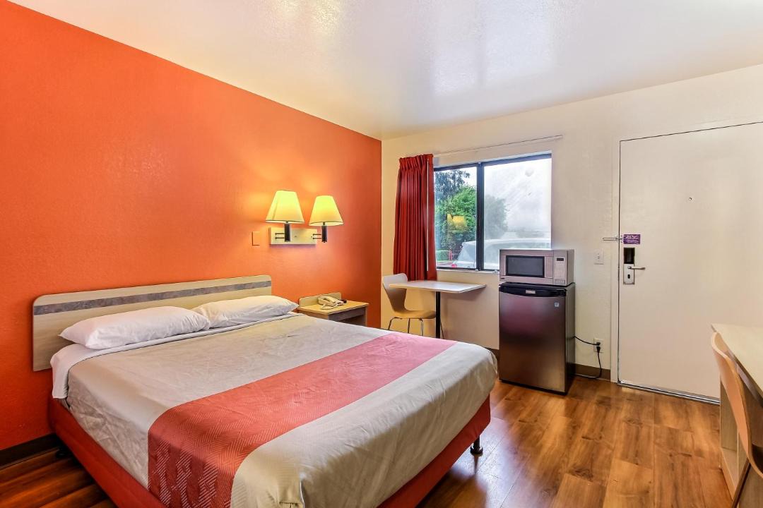 Photo of Bedroom in Salinas