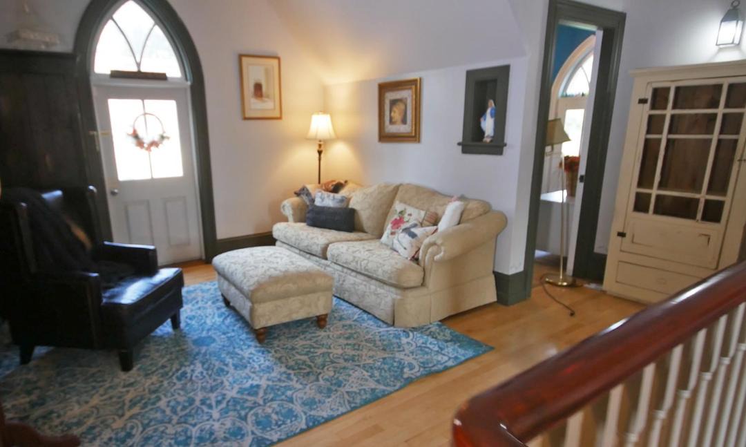 Photo of Livingroom in Elmira