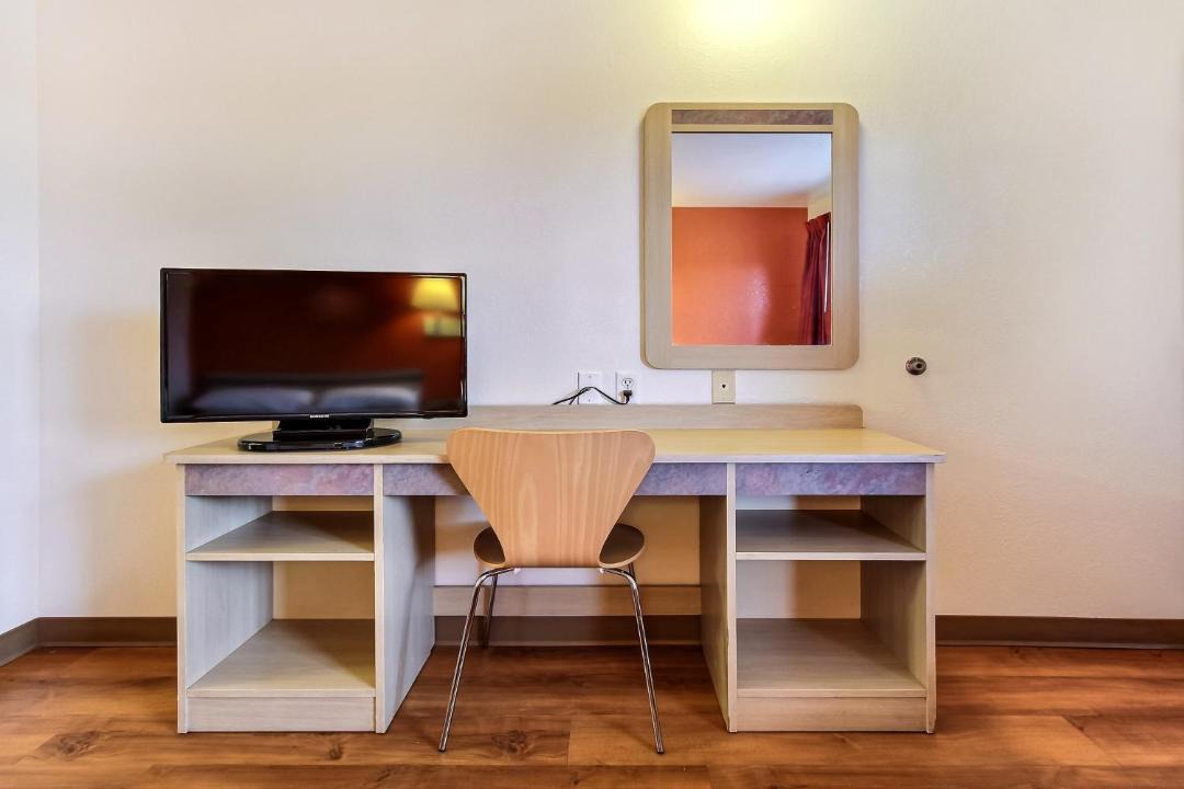 Photo of Livingroom in Salinas