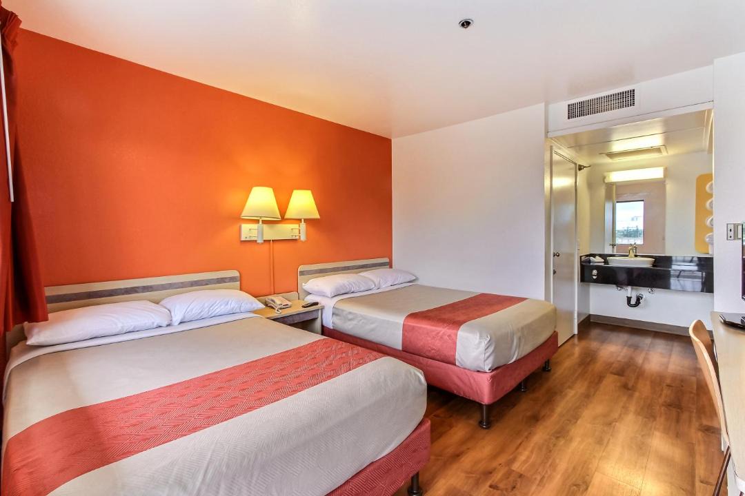 Photo of Bedroom in Salinas