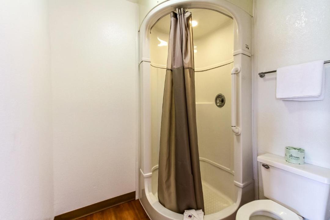 Photo of Bathroom in Salinas