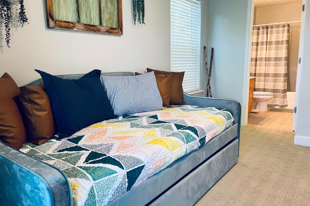 Photo of Bedroom in Hiawassee