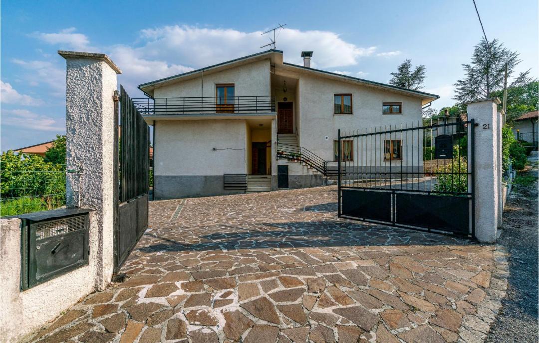 Photo of Buildings in Scurcola Marsicana