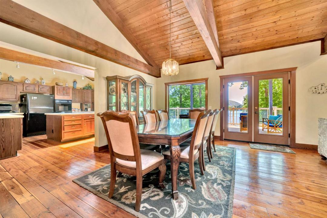Photo of Livingroom in Huddleston
