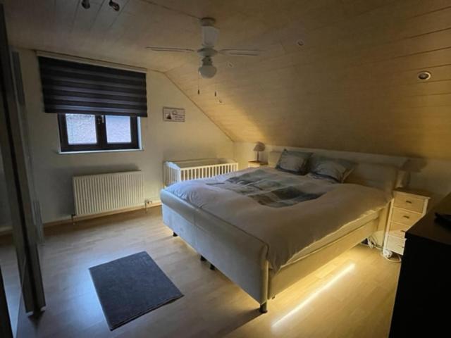 Photo of Bedroom in Niel-bij-As