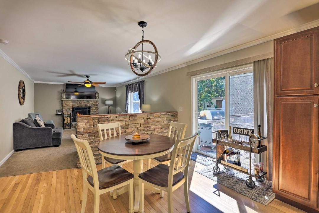 Photo of Livingroom in Tunkhannock Township