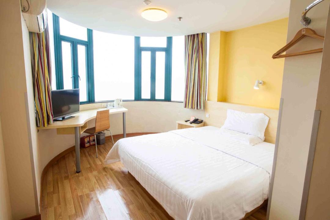 Photo of Bedroom in Dongguan City Center