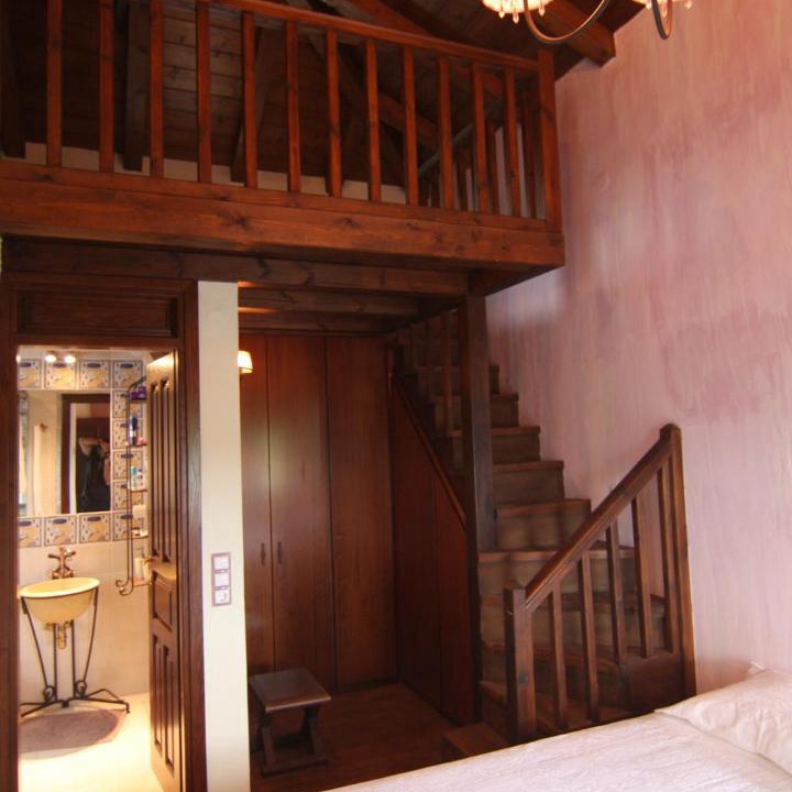 Photo of Bedroom in Sintiki