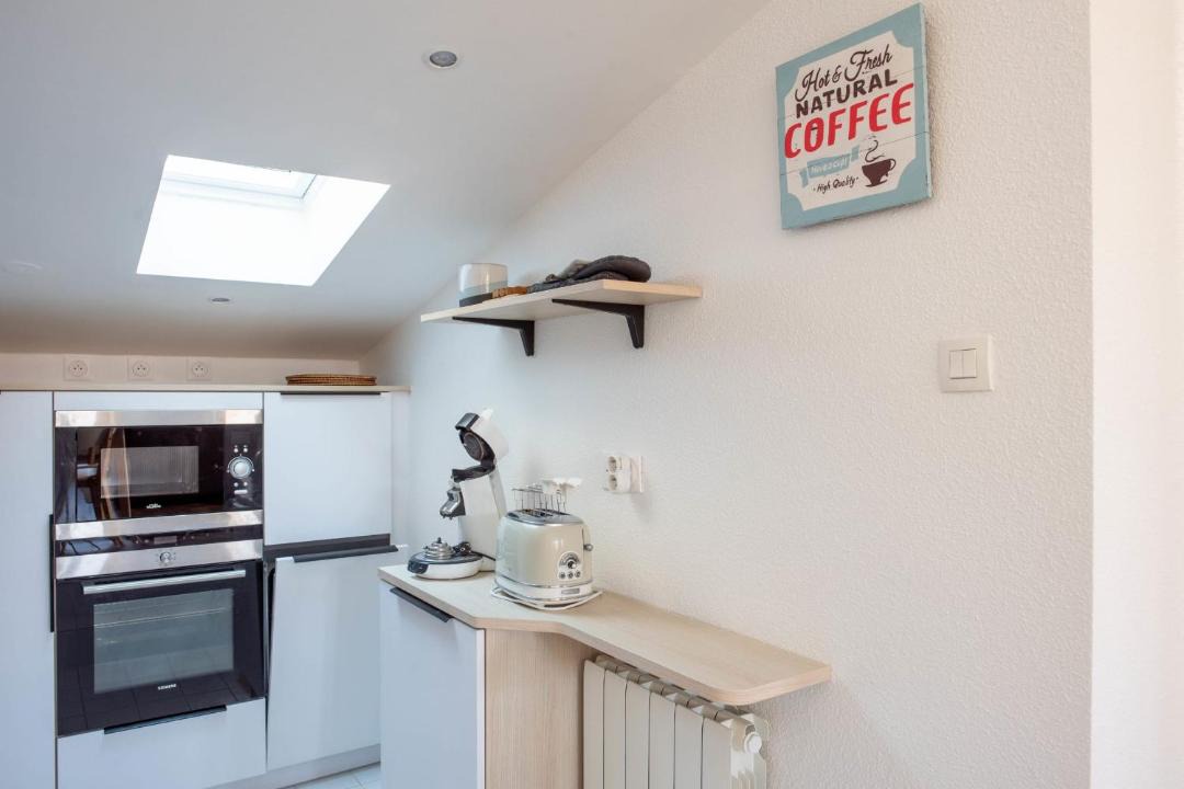 Photo of Kitchen in Hotel de Ville - Quinconces