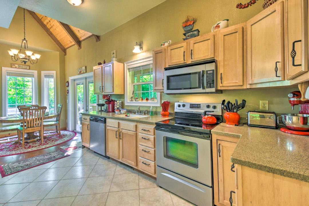 Photo of Kitchen in Hayesville
