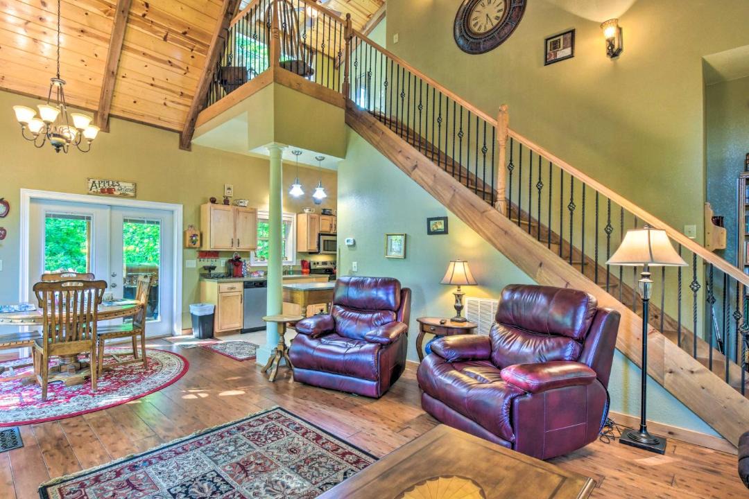 Photo of Livingroom in Hayesville