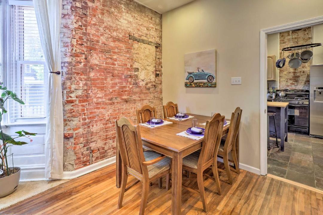 Photo of Livingroom in Shaw