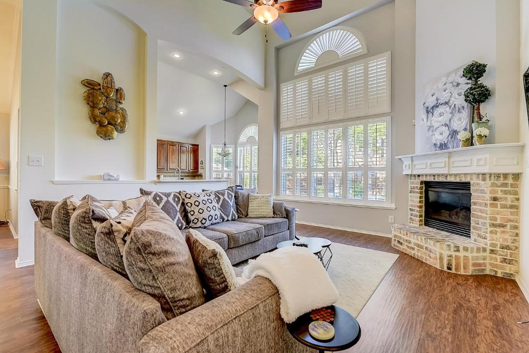 Photo of Livingroom in Rowlett