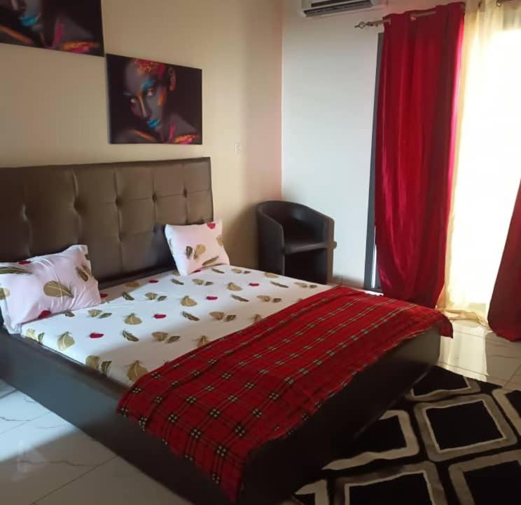 Photo of Bedroom in Yof