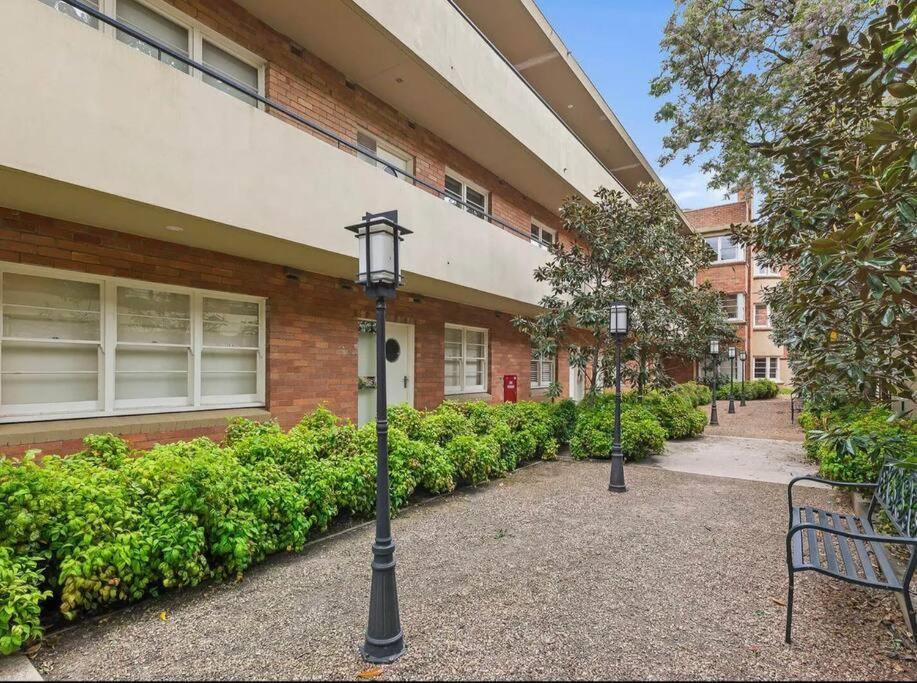 Photo of Buildings in East Melbourne