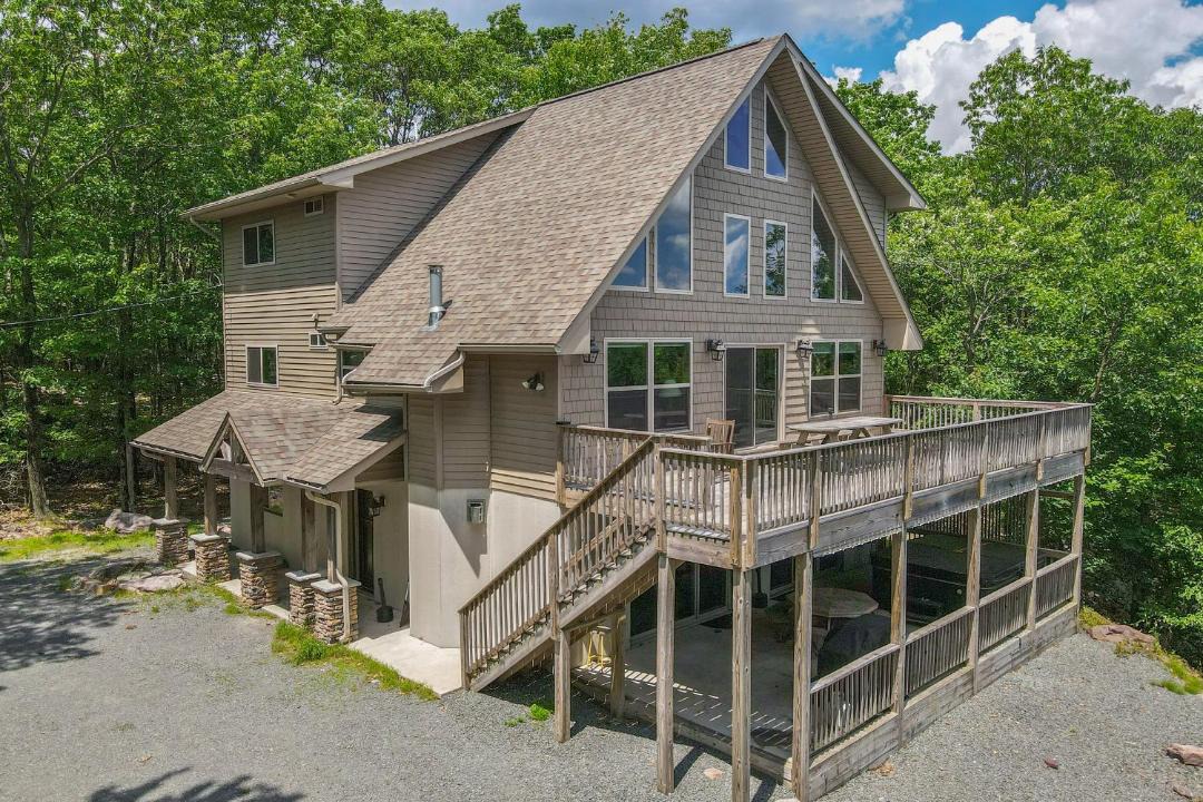 Photo of Others in Lake Harmony Estates