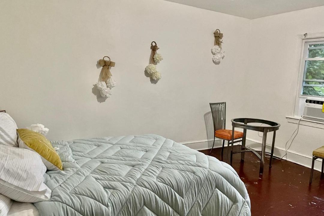 Photo of Bedroom in Edgewood