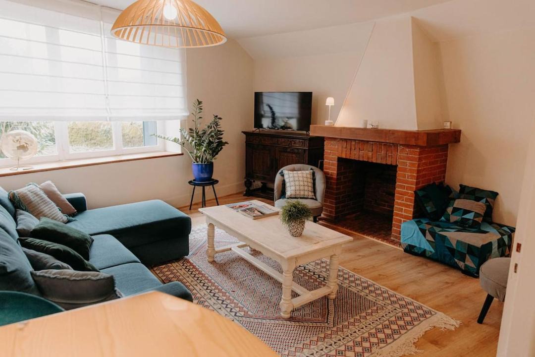 Photo of Livingroom in Boisseuil