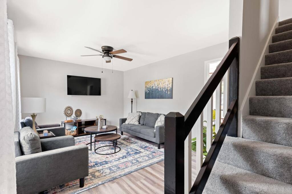 Photo of Livingroom in Chesterfield