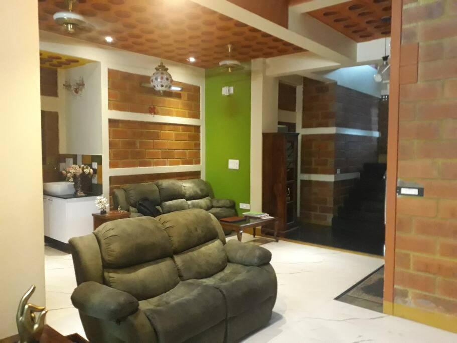 Photo of Livingroom in HSR Layout