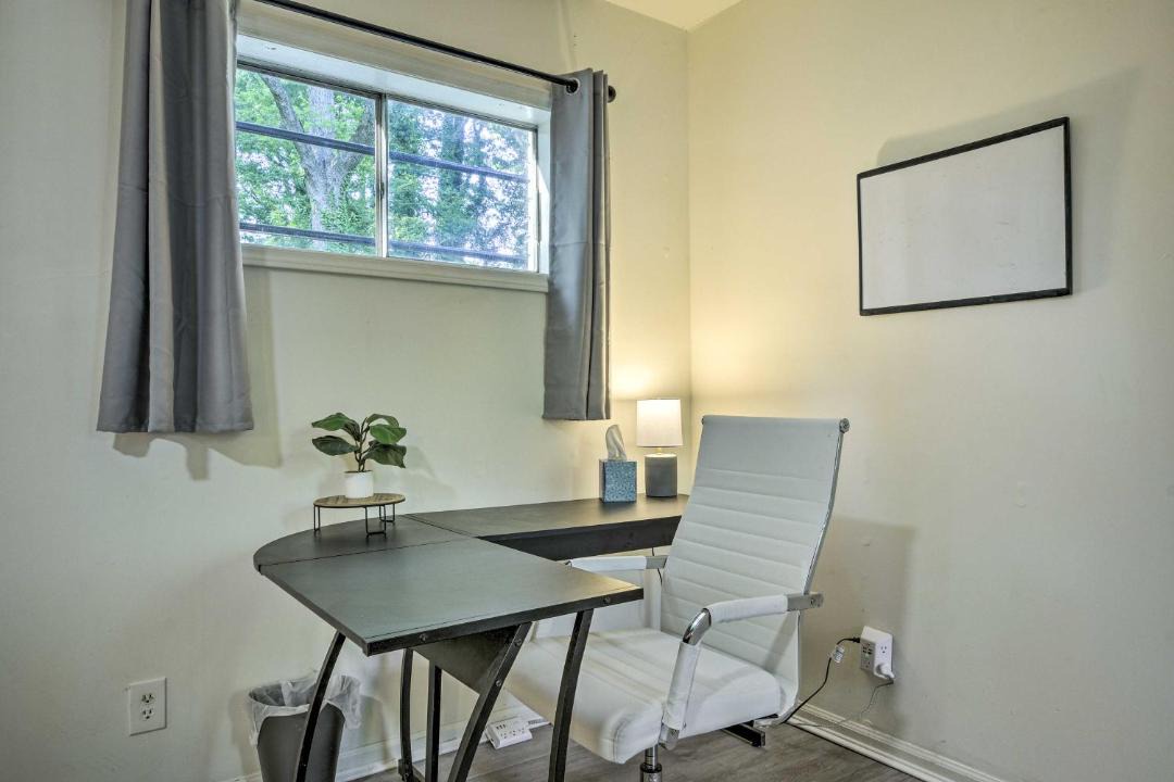 Photo of Livingroom in Durham