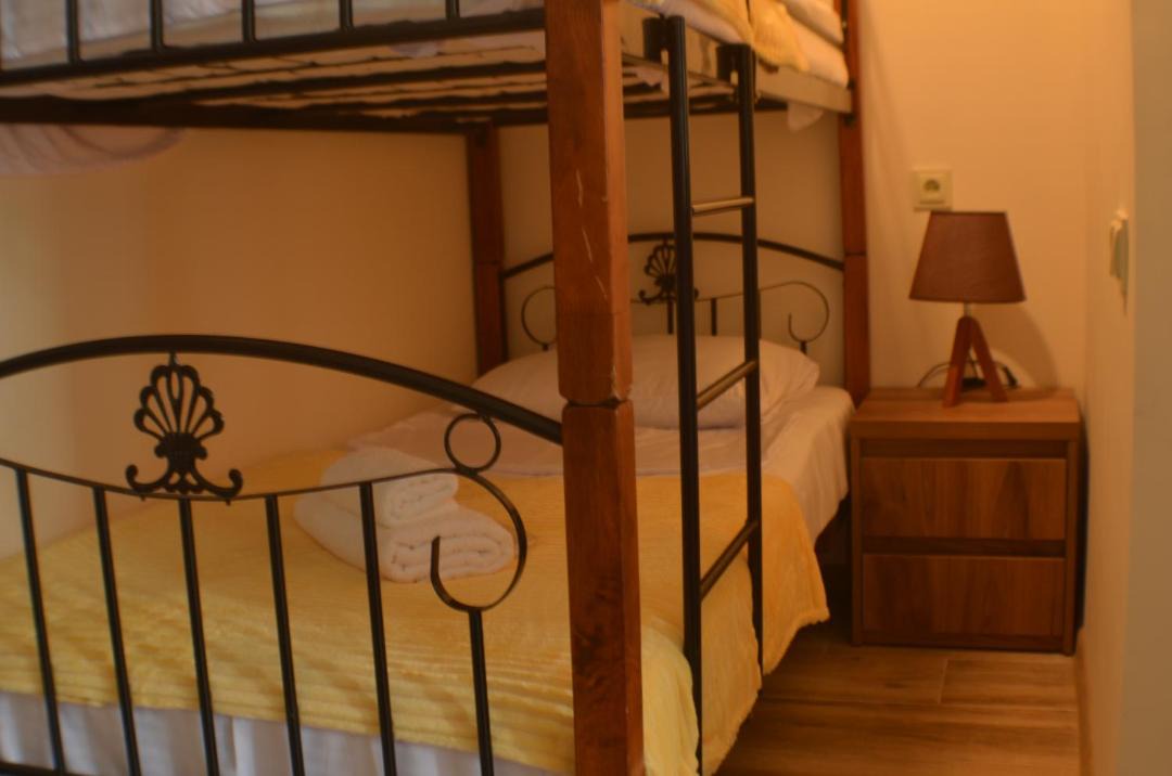 Photo of Bedroom in Gonio