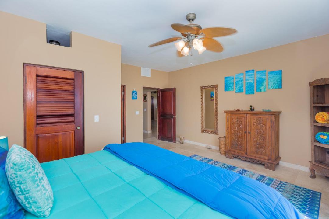 Photo of Bedroom in Lighthouse Estates