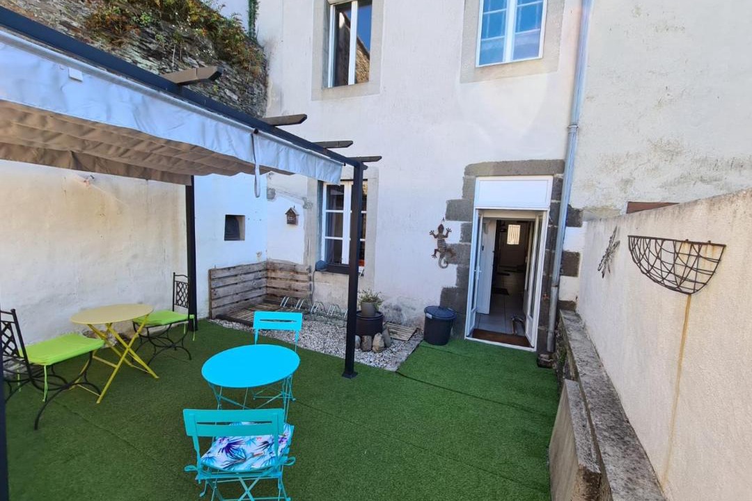 Photo of Patio Balcony in Chateaulin