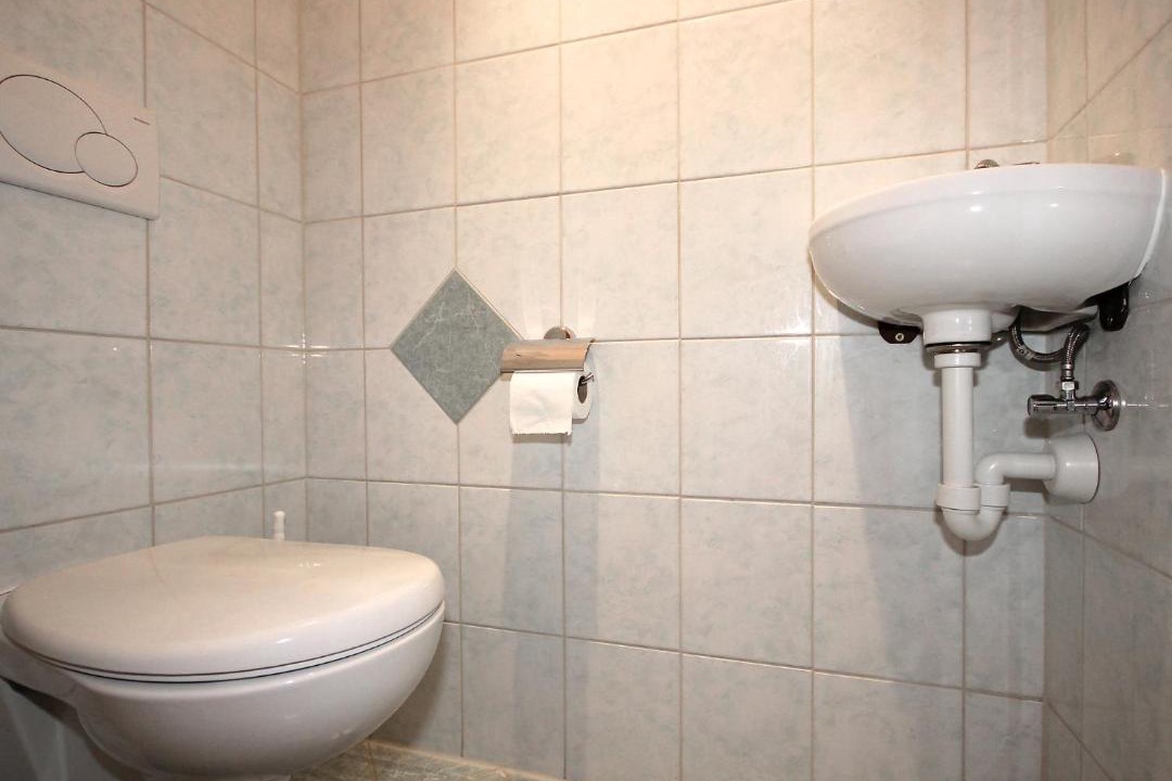 Photo of Bathroom in Kapfing