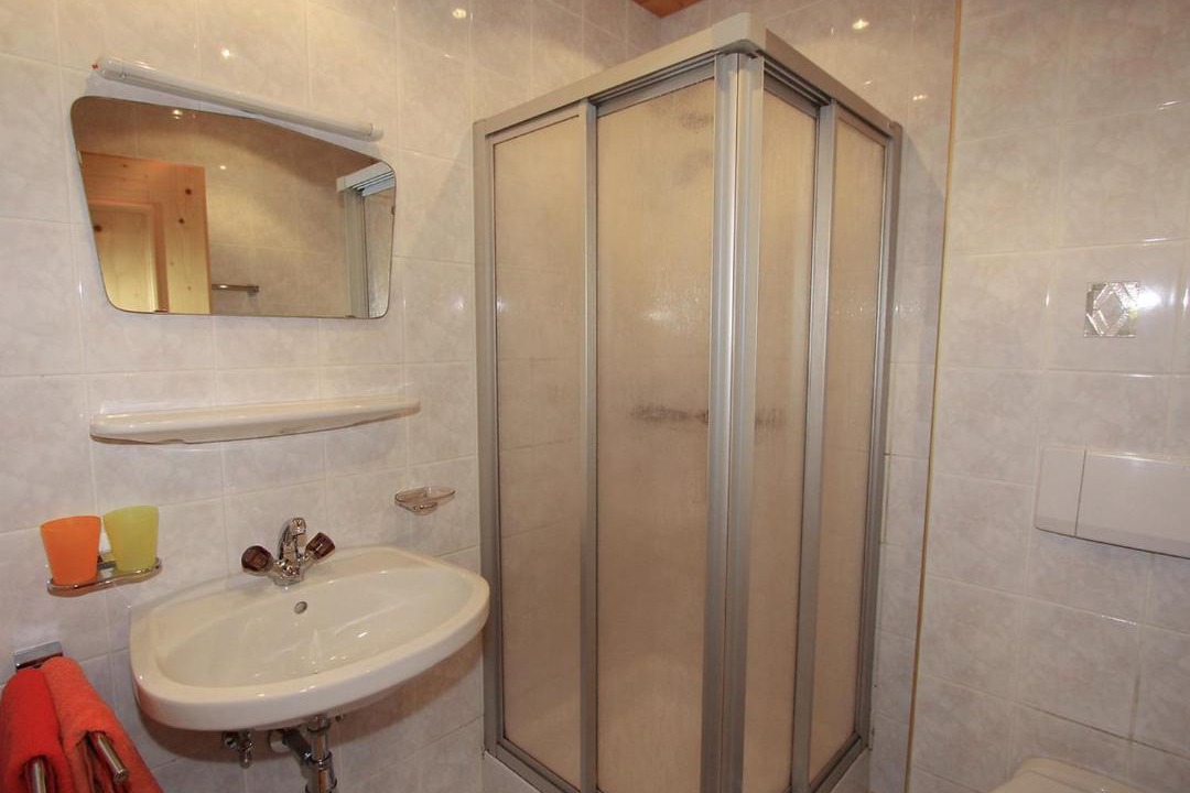 Photo of Bathroom in Kapfing