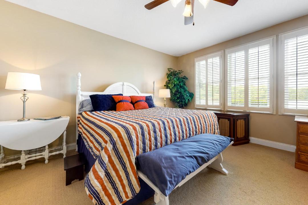 Photo of Bedroom in Hiawassee
